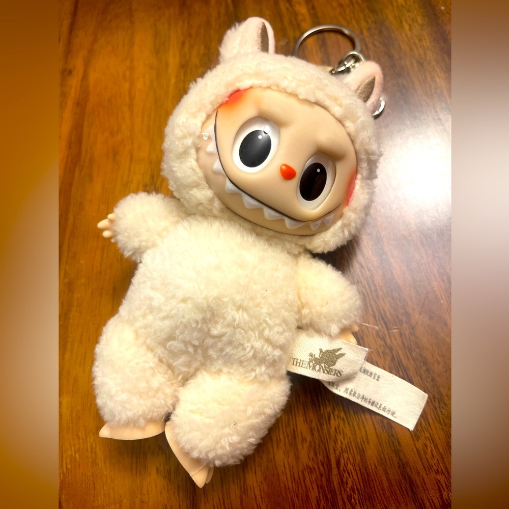 LABUBU DOLL